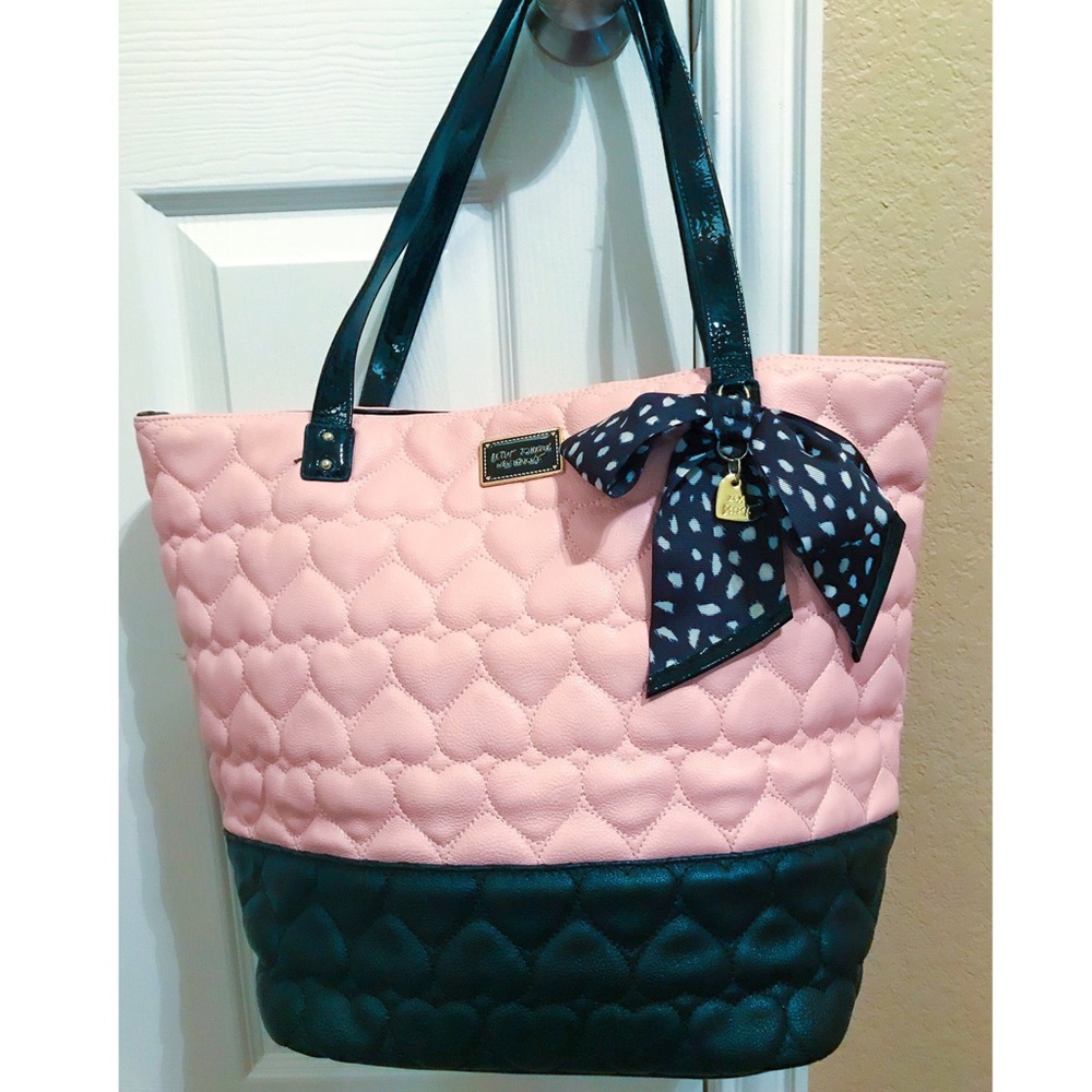 💕Practically New💕 Betsy Johnson Tote Bag 💼